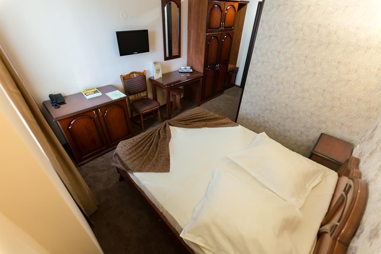 Express Residence Брэила Экстерьер фото