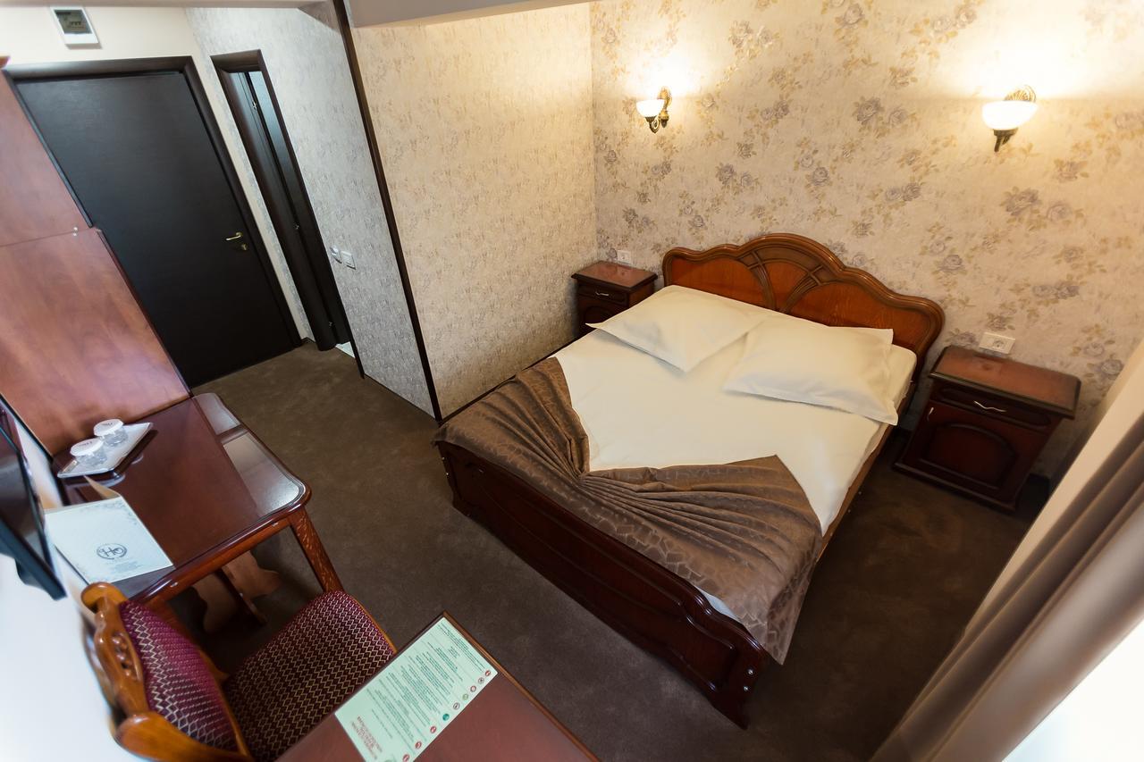 Express Residence Брэила Экстерьер фото