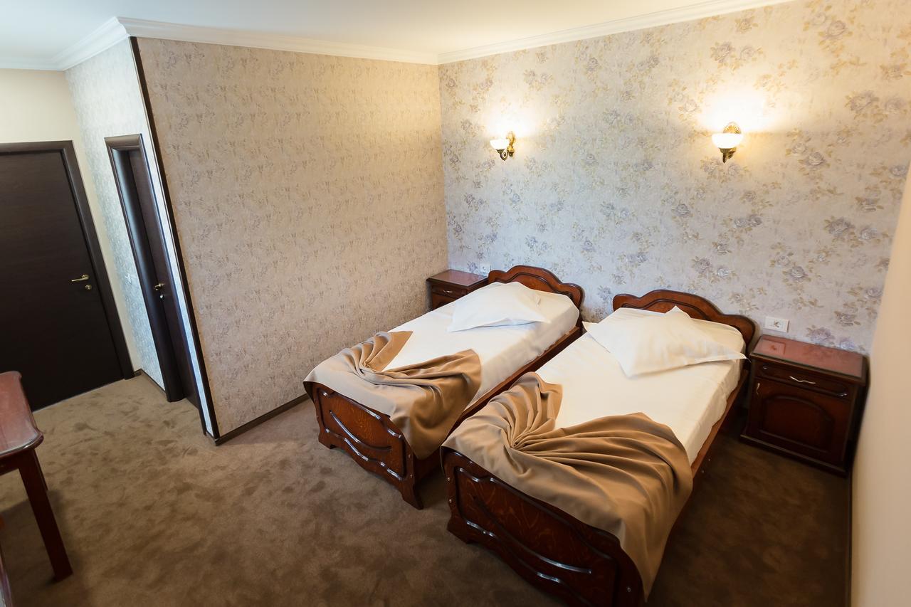Express Residence Брэила Экстерьер фото